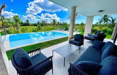 Estancia Flamboyanes – Villa nueva